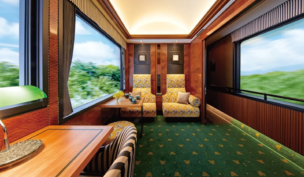 THE TWILIGHT EXPRESS MIZUKAZE - A Symphony of Luxury and Heritage