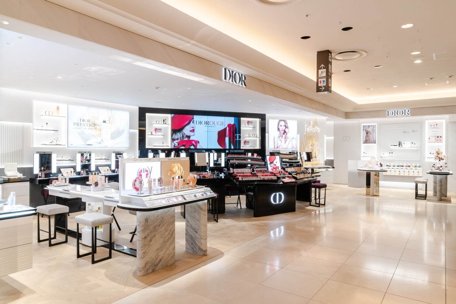 VIP Shopping experience at Hankyu Umeda/ Daimaru Shinsaibashi