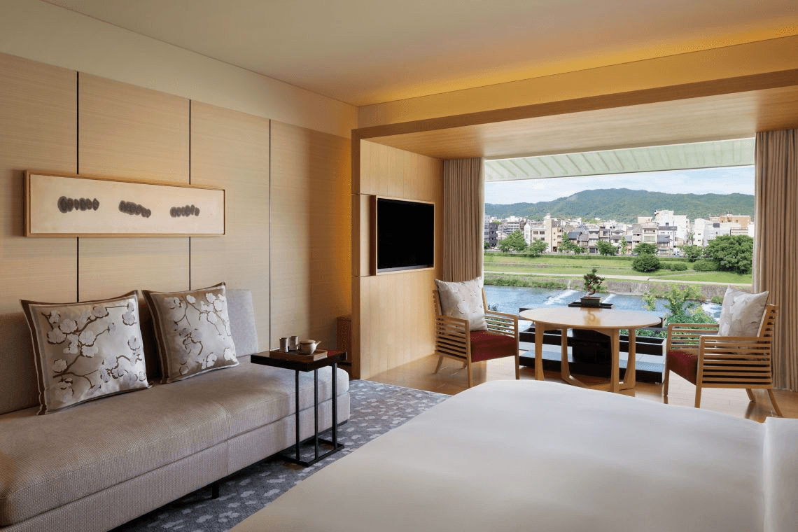room-overview-2
